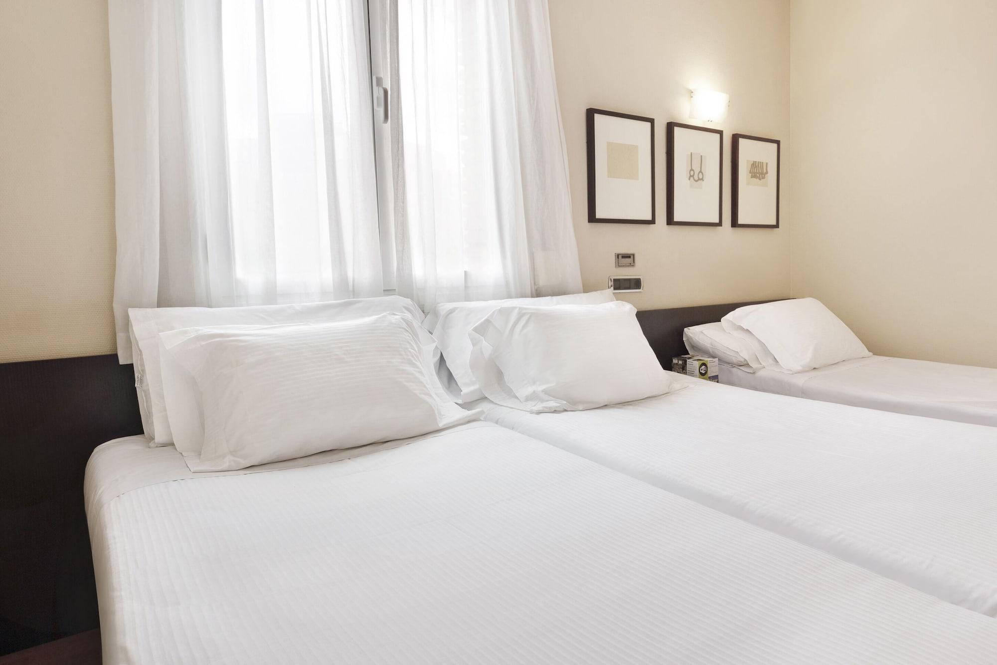 Hotel Sercotel Tudela Bardenas Екстериор снимка