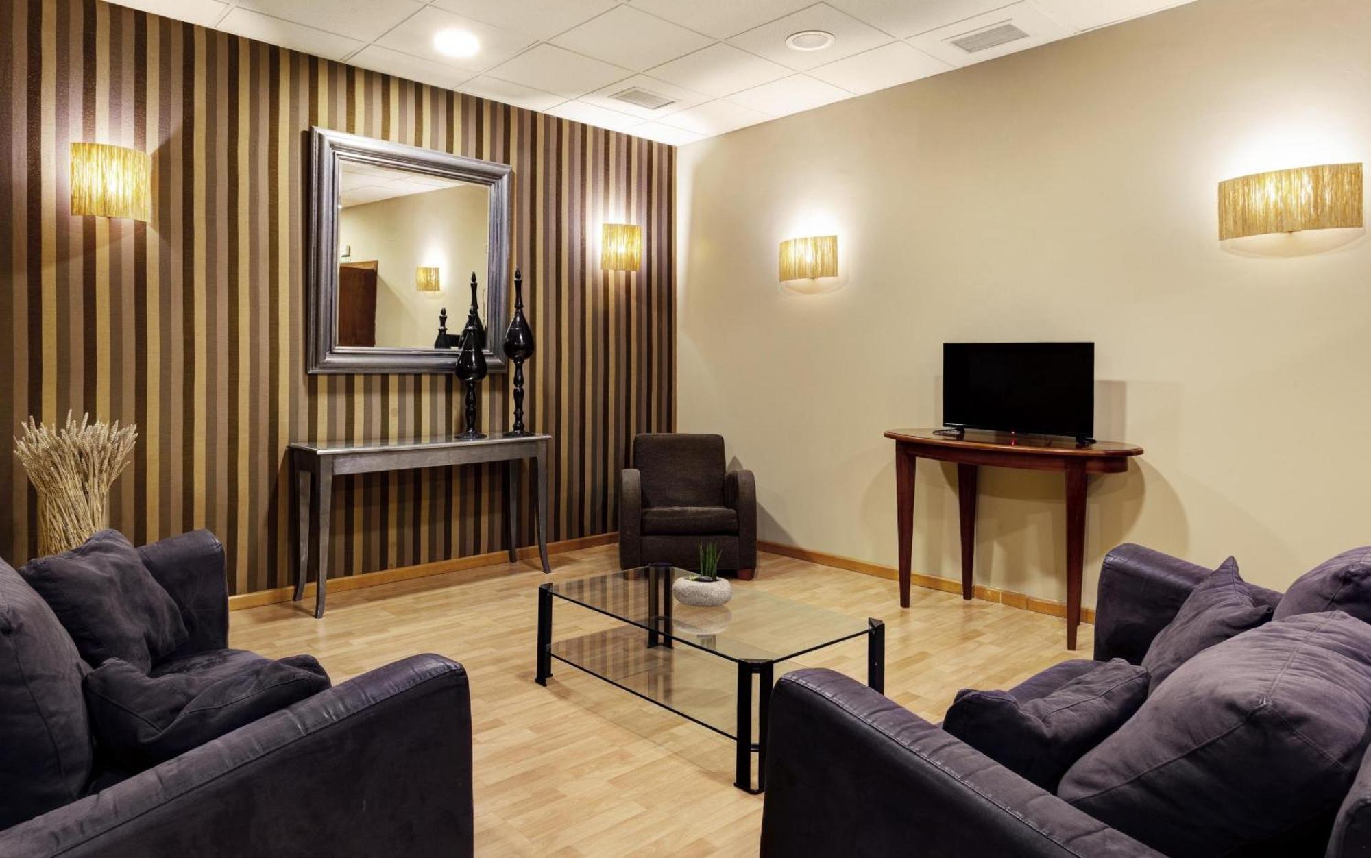 Hotel Sercotel Tudela Bardenas Екстериор снимка
